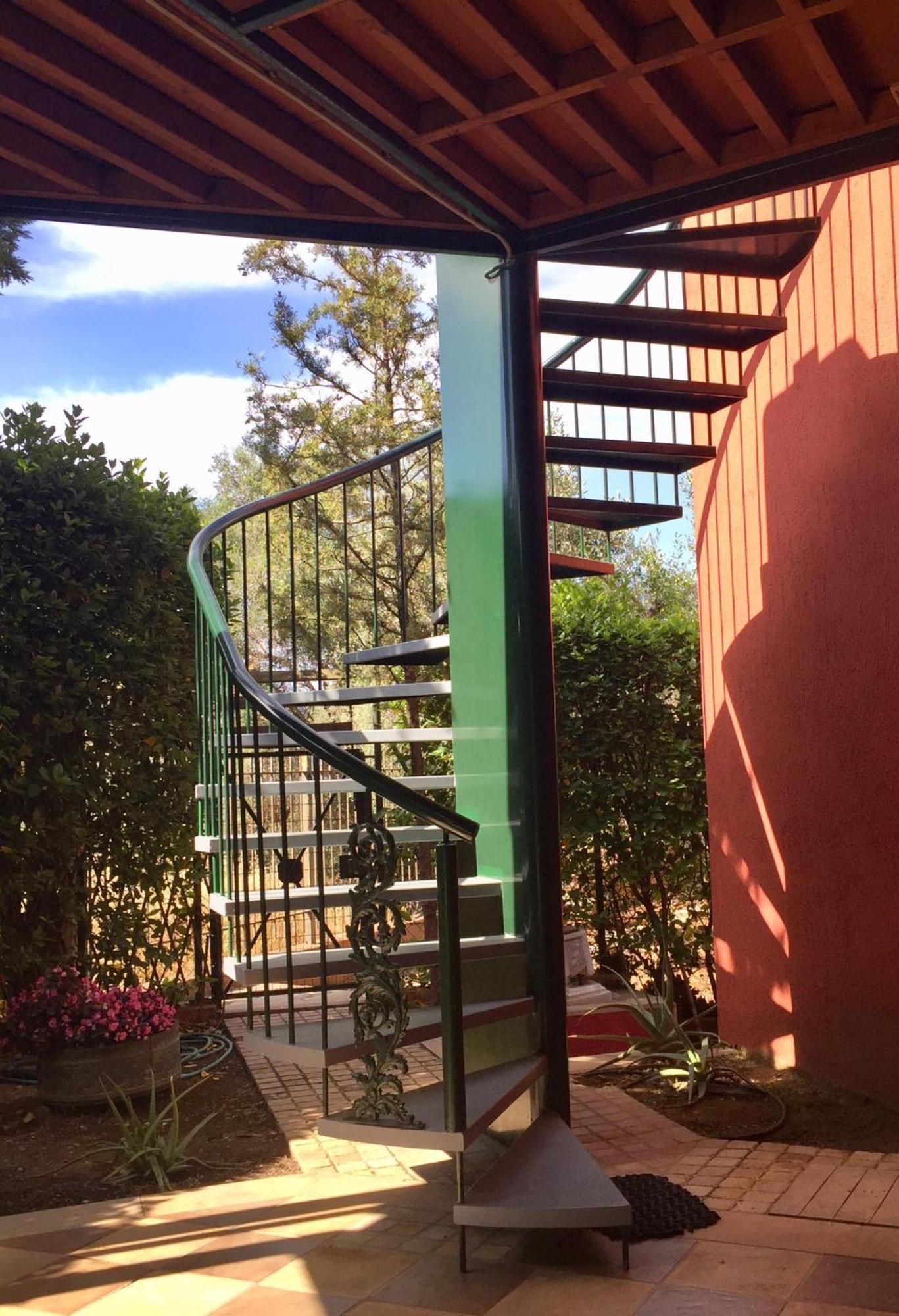 Small Apartment Near Athens Airport Pikermion Экстерьер фото